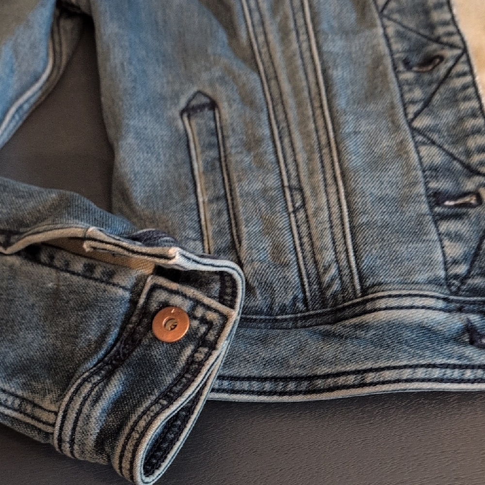 Pilcro and the Letterpress Light Blue Denim Jacket - Picture 5 of 11